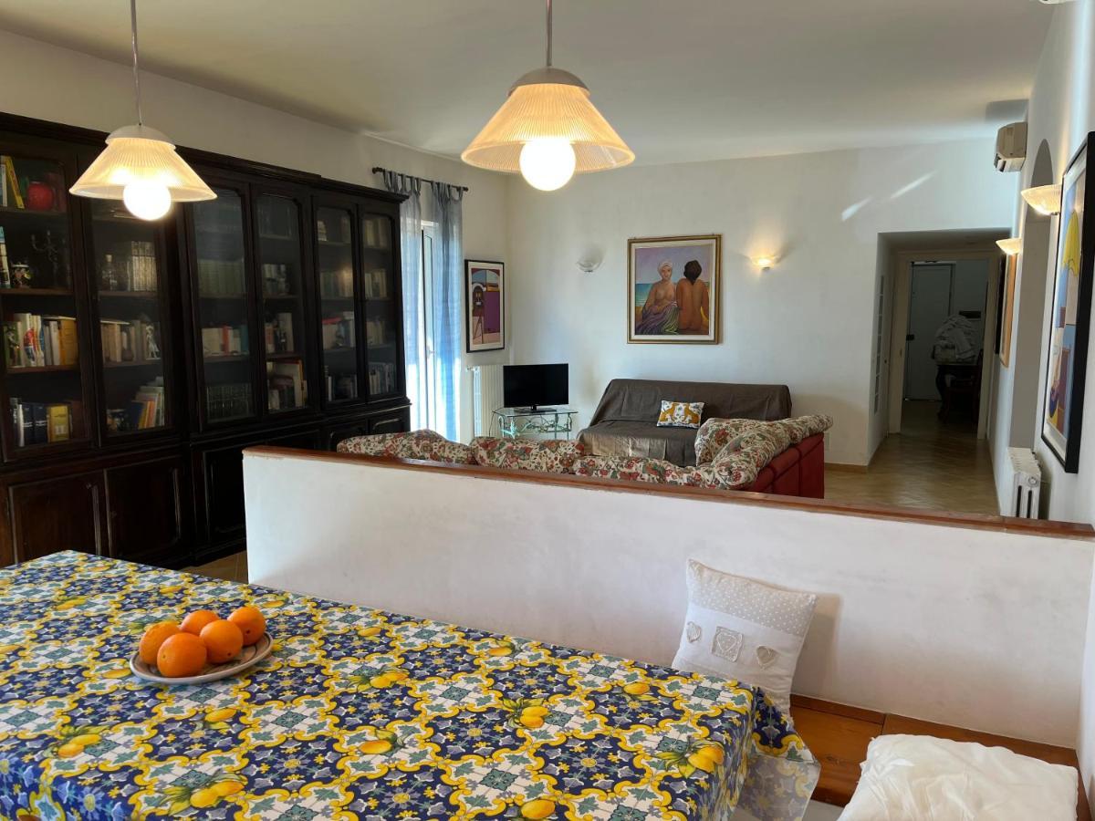 Villa Letizia Rooms & Apartments Noto Exterior photo